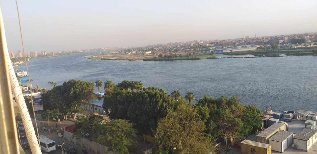 Appartement فندقيه فاخرة بمنطقة المعادى صف اول جميع الغرف تطل على النيل A Luxury In Maadi, First Row. Overlook The Nile Le Caire