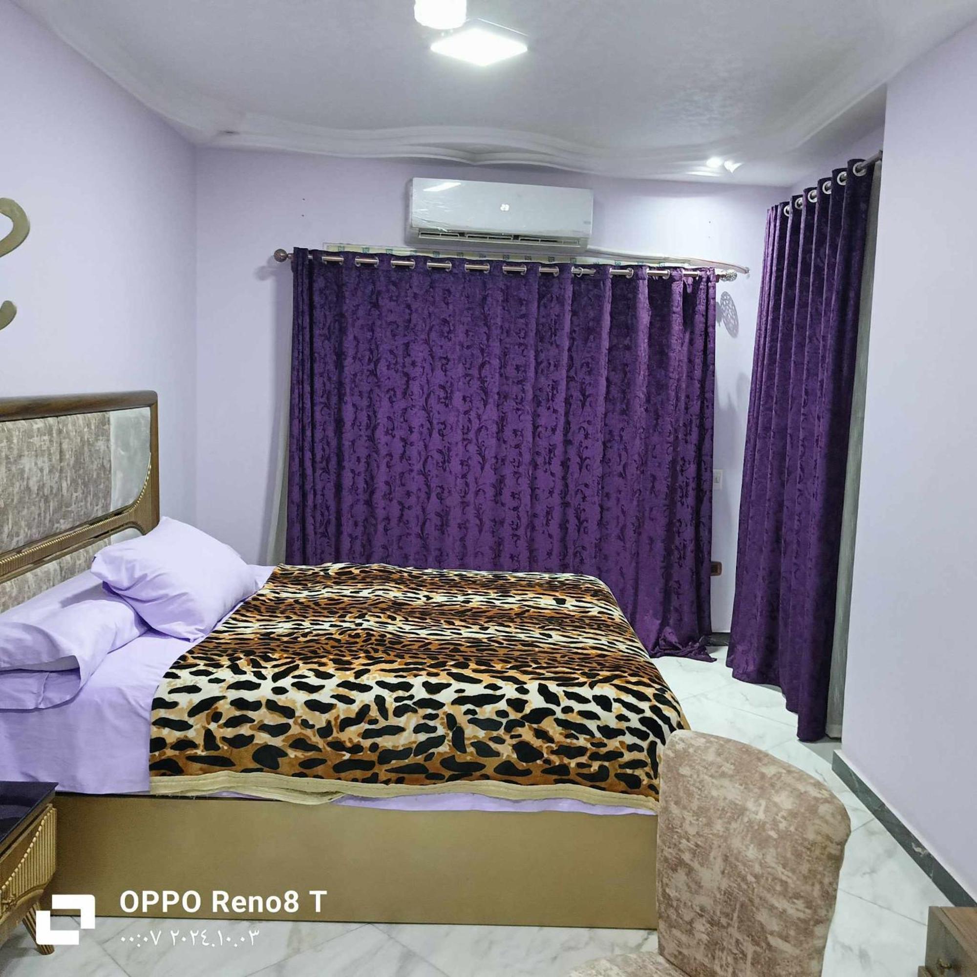 فندقيه فاخرة بمنطقة المعادى صف اول جميع الغرف تطل على النيل A Luxury In Maadi, First Row. Overlook The Nile